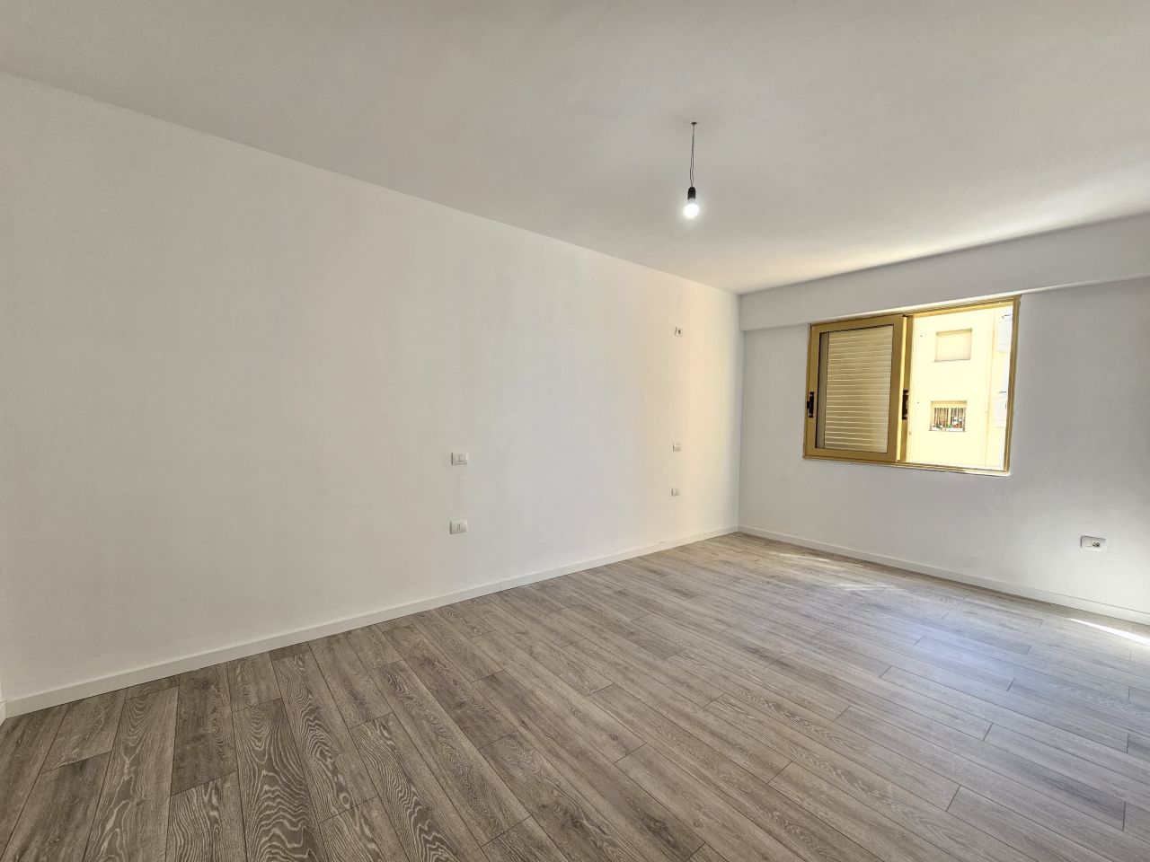 Immobilien zum Verkauf in Vlora, Albanien, in Strandnähe